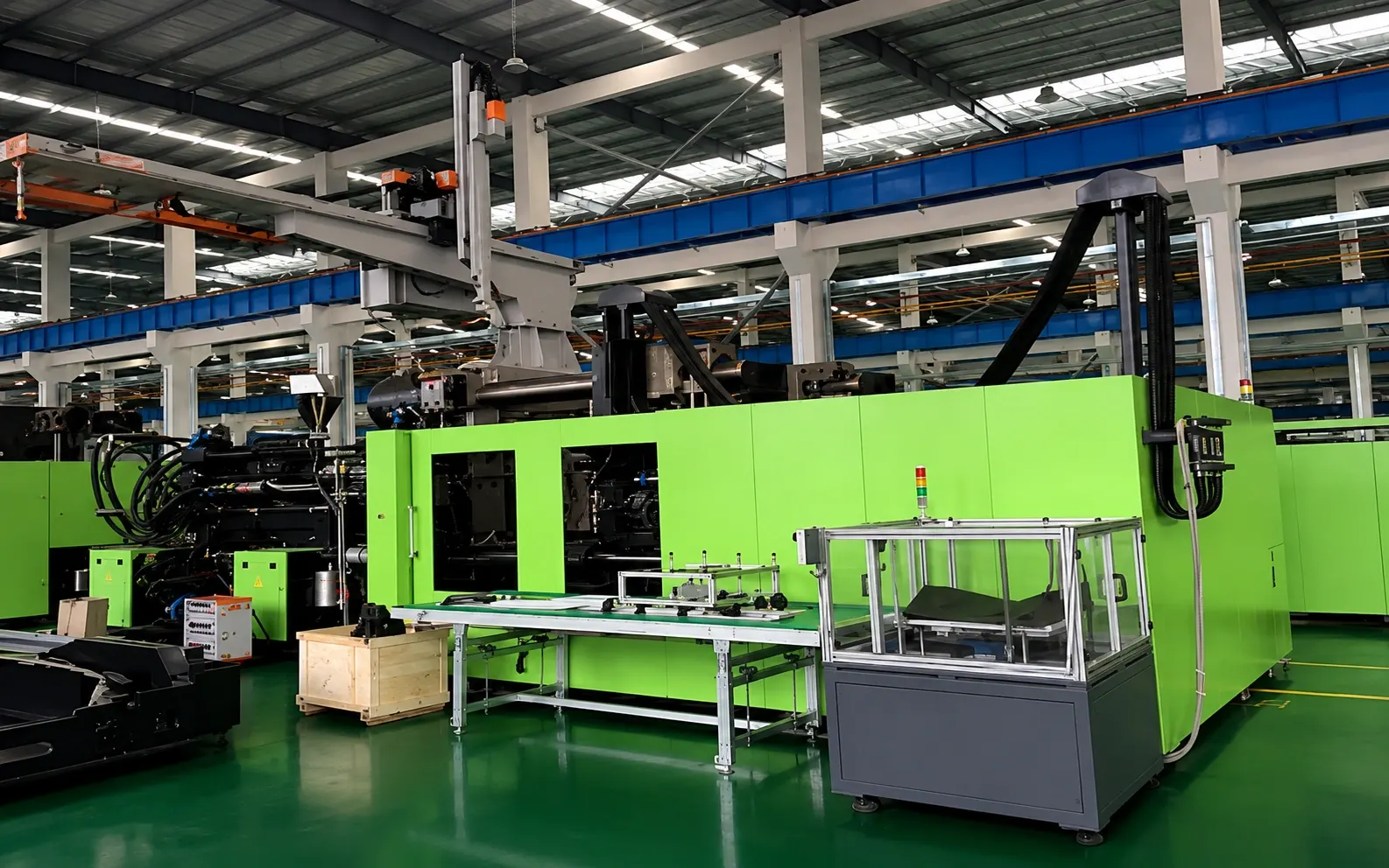 02 Large Injection Molding Production Line (1)